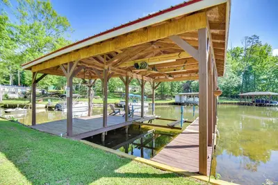 Image de Private Dock: Pet-Friendly Home on Lake Sinclair