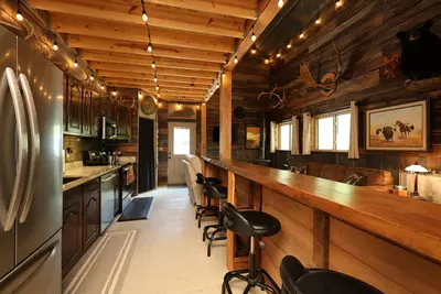 Image de Private 600 Acres | Wifi | Hot Tub | Wolf Pen