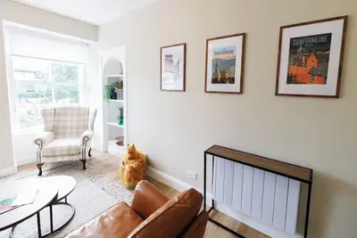 Image de Stylish 2-Bed Apartment in the Heritage Quarter