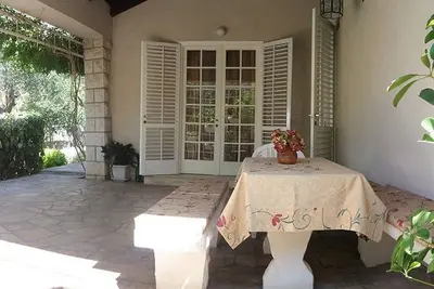 Image de Appartement de deux chambres avec la terrasse Orebic, Peljesac (A-24372-a)