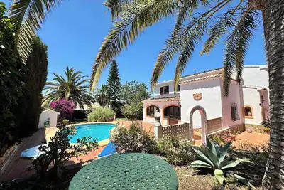 Image de Villa au calme avec piscine privée Tossalet