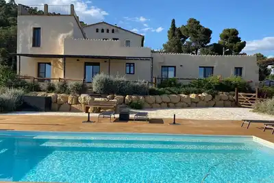 Image de Villa 'Cal Noia 1 et 3' avec vue sur la montagne, Wi-Fi et climatisation