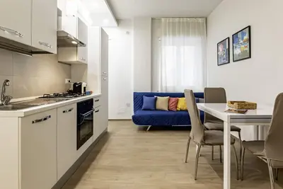 Image de GuestHost - Cozy Apartment Metro Giuffrida/Italy