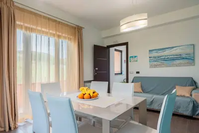 Image de Appartement 'Luna Nuova' avec vue sur la mer, Wi-Fi et climatisation