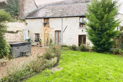 Abbaye Cottage\nMaison entière 4 personnes (2 chambres) - jardin - jacuzzi
