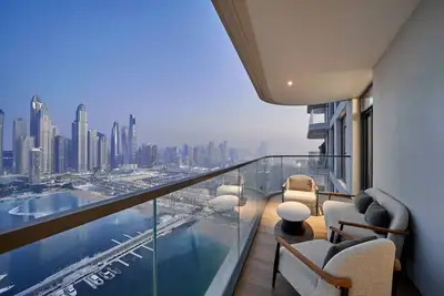 Image de Stunning 2br in Emaar Beachfront Marina Vista