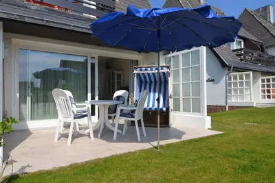 Tastefully designed apartment in an idyllic location in Wenningstedt