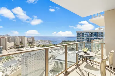 Image de Sky Ala Moana West Ocean, Diamond Head & Honolulu City Views 1 Bed 1 Bath