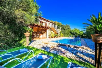 Charming Country House Es Puchet in Buger