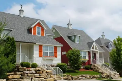 Image de 3 Bedroom Cottage, Sleeps 8, at Stormy Point Village, Branson!