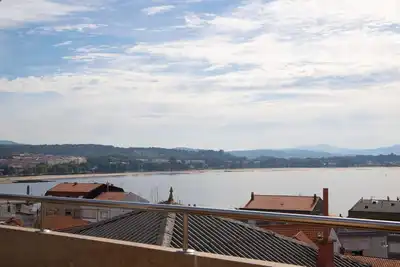 Image de Apartamentos Terramar \nCon vistas al mar cerca de la playa en la ría de Arousa