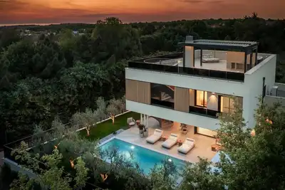 Image de Luxury Villa Silea with pool, jacuzzi and sauna