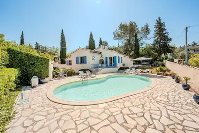 Image de Lou Vaou - Maison Climatisée avec Piscine