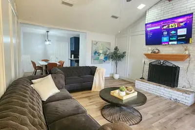 Image de Charming house with 7-beds, high speed WiFi and GameRoom in marvelous Odessa