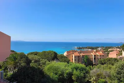 Image de Appartement spacieux proche de la mer