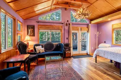 Image de Secluded mystical cabin in Idyllwild-Pine Cove