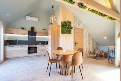 Image de La Cabane - deux chambres et grande terrasse    ⭐️⭐️⭐️