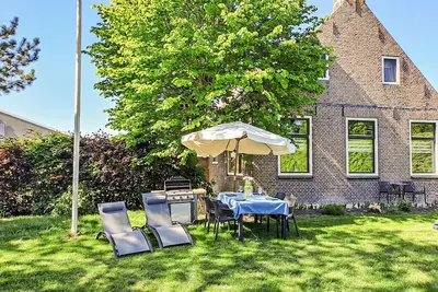 Image de Maison confortable à Harich avec WiFi