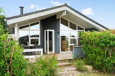 Image de Belle maison à Juelsminde avec WiFi