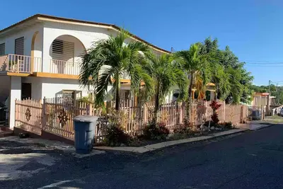 Image de Ruth’s Illusion 1 bdrm Apt. Self check, Ac,
