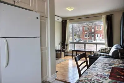 Image de Loft équipé, terrasse près du fleuve, bus, service