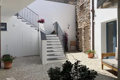 Image de Zenia In Orosei house with large terrace and free garage Cin It091063c2000t3775