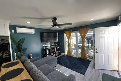 Image de Cozy studio with WiFi and Ac in nice Bellflower