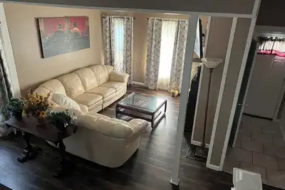 Image de Charming 3-bedroom apartment in Corning with WiFi, Ac on Disc Golf Course