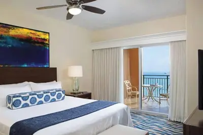Image de 2-bedroom villa in Fort Lauderdale WiFi, Ac, Living Room, Dining Room, Kitchen.
