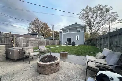 Charming 3-bedroom house in central Indianapolis