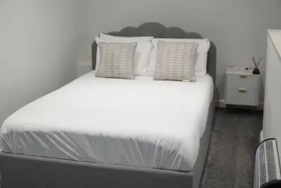 Image de The Velvet Balcony 2 with Free Parking