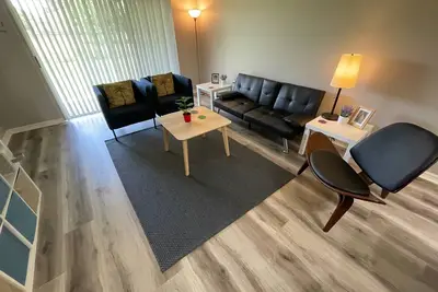 Image de Charming 3-bedroom villa with WiFi, Ac, Clubhouse access for pool and Bbq.