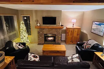 Image de Fernie Alpine Escape w/ Private Hot Tub