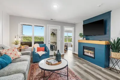 Image de Luxury Branson Condo: Skyline Views & Hot Tub