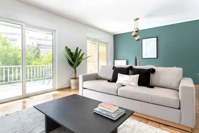 Image de Blueground | Glyfada, balcony, nr Acropolis