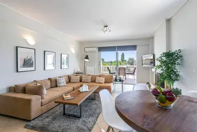 Image de Blueground | Marousi, balcony, nr Kifisos River