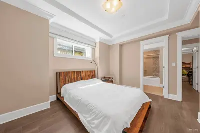 Image de 2bed+2bath with Sauna Restreat!