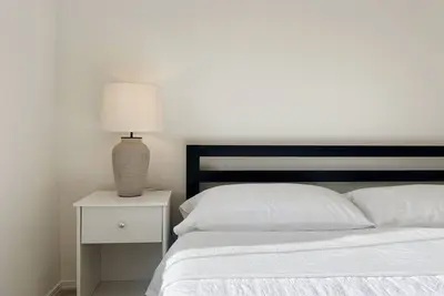 Image de 2-Story Home in Clackamas, 3 Bedroom, 2 Bathroom w/ King Bed and Fenced Backyard