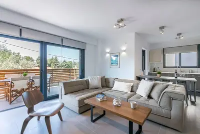 Image de Blueground | Chalandri, mountain view, nr Park