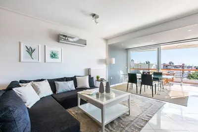 Image de Blueground | Neo Psychiko, fireplace, nr park