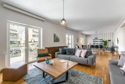 Image de Blueground | Vrilissia, fireplace, nr Park