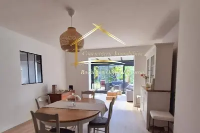 Image de Maison rénovée avec goût - Jardin et terrasse