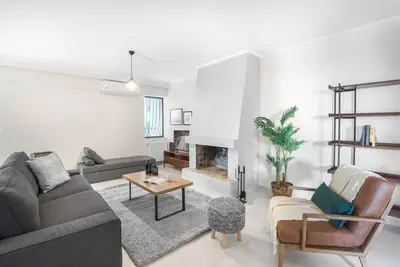 Image de Blueground | Kifisia, balcony, nr Kifisia Park