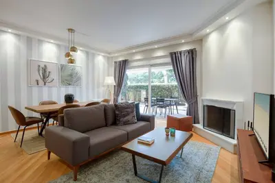 Image de Blueground | Kifisia, garden, nr Kifisia Park