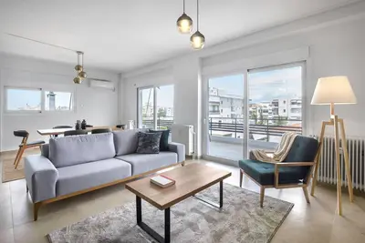 Image de Blueground | Glyfada, garden, nr Vouliagmeni