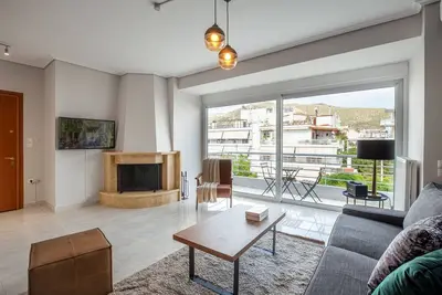 Image de Blueground | Glyfada, garden, nr Vouliagmeni