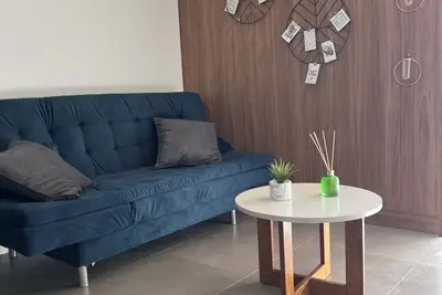 Image de Cozy 1-bedroom apartment in charming Santa Cruz with WiFi, Ac