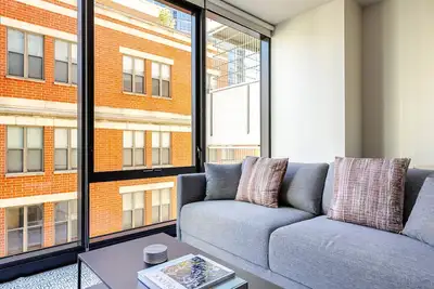 Image de Blueground | Central Station, pool, nr Grant Park