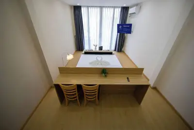 Image de Cozy, Clean, Quiet, budget, 10 mins from the airport