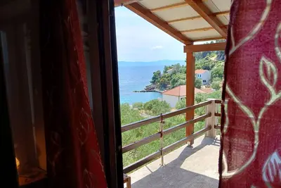 Image de Appartement de deux chambres avec la terrasse et la vue sur le mer Baie Torac, Hvar (A-24462-a)
